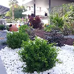 Mendos Garden Exclusive