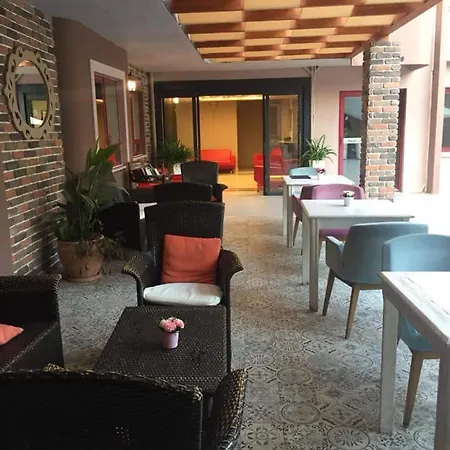 Mendos Garden Exclusive