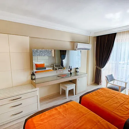 Mendos Garden Exclusive 酒店